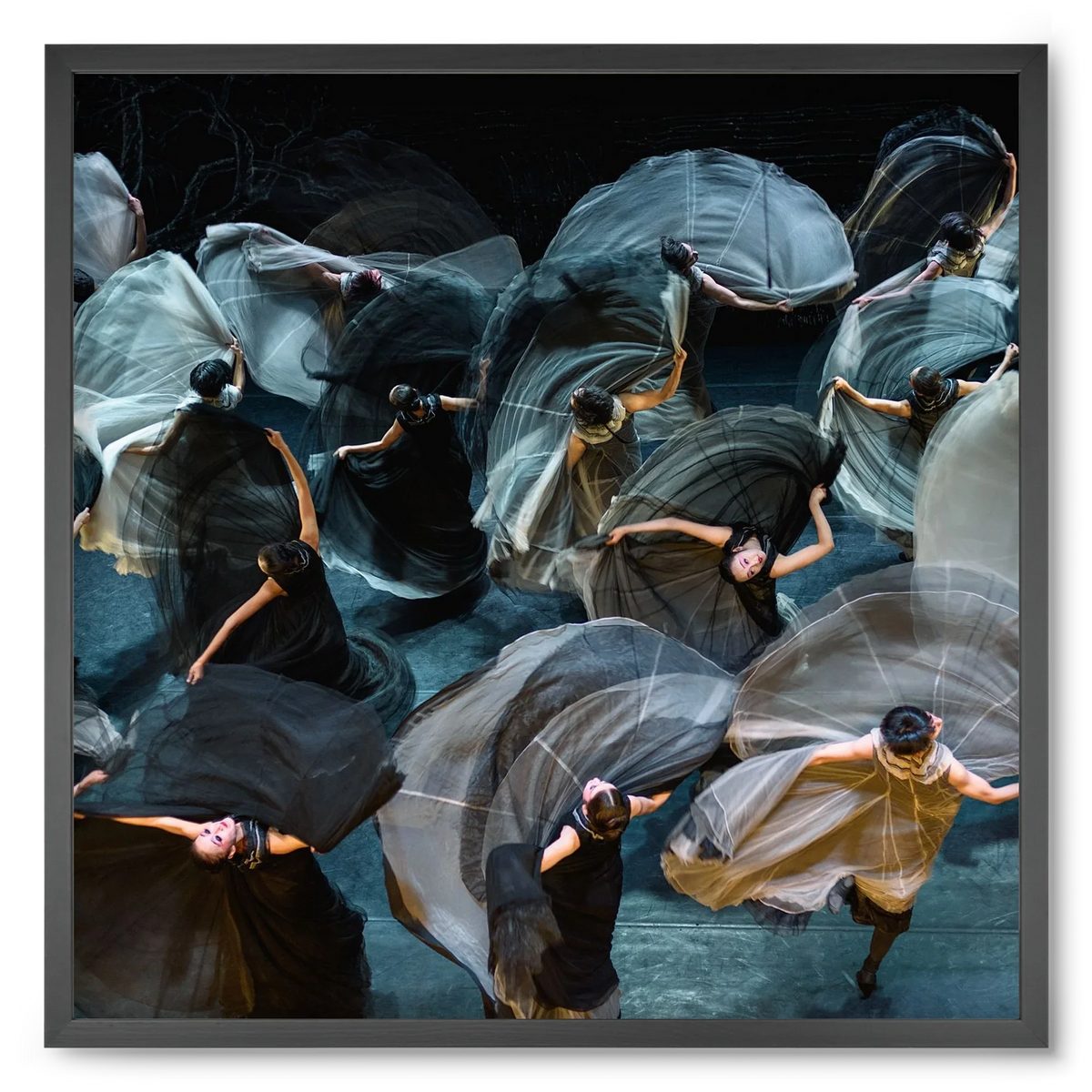 ocean of skirts 2 square - artbridge