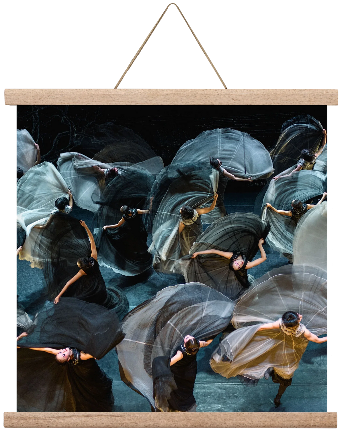ocean of skirts 2 square - artbridge