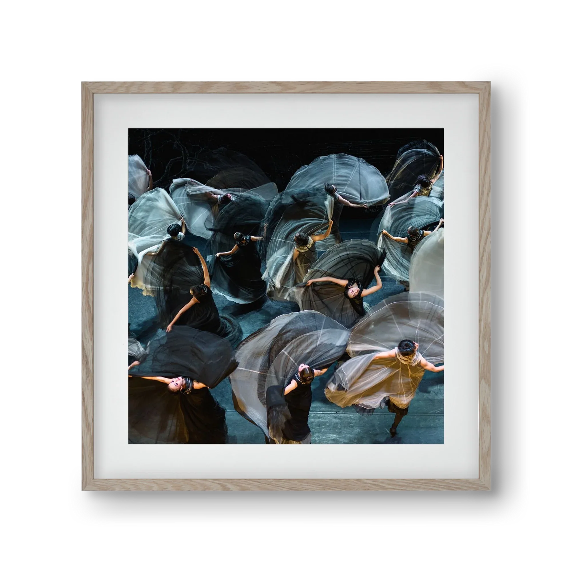 ocean of skirts 2 square - artbridge