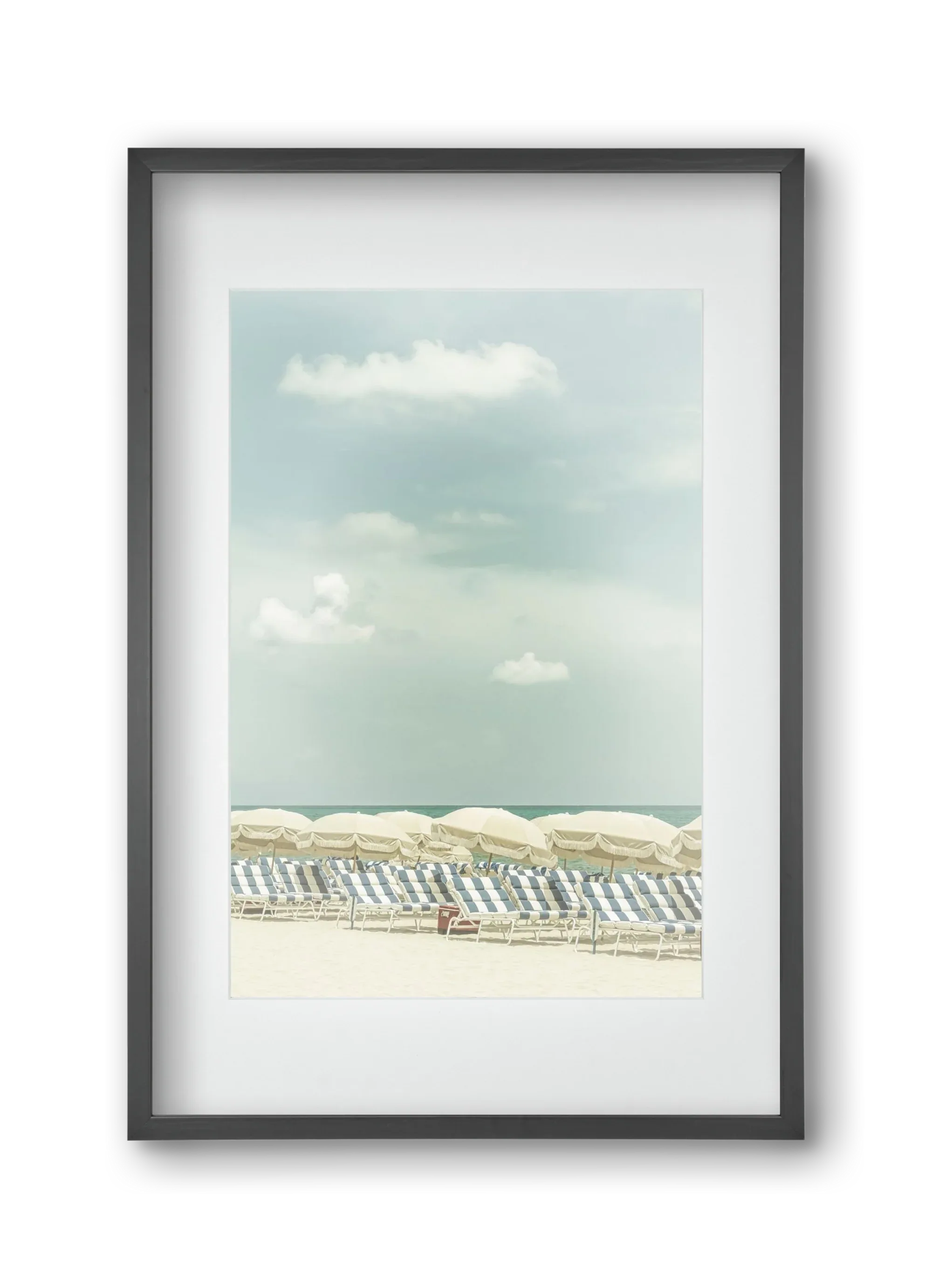 Vintage beach scene - artbridge