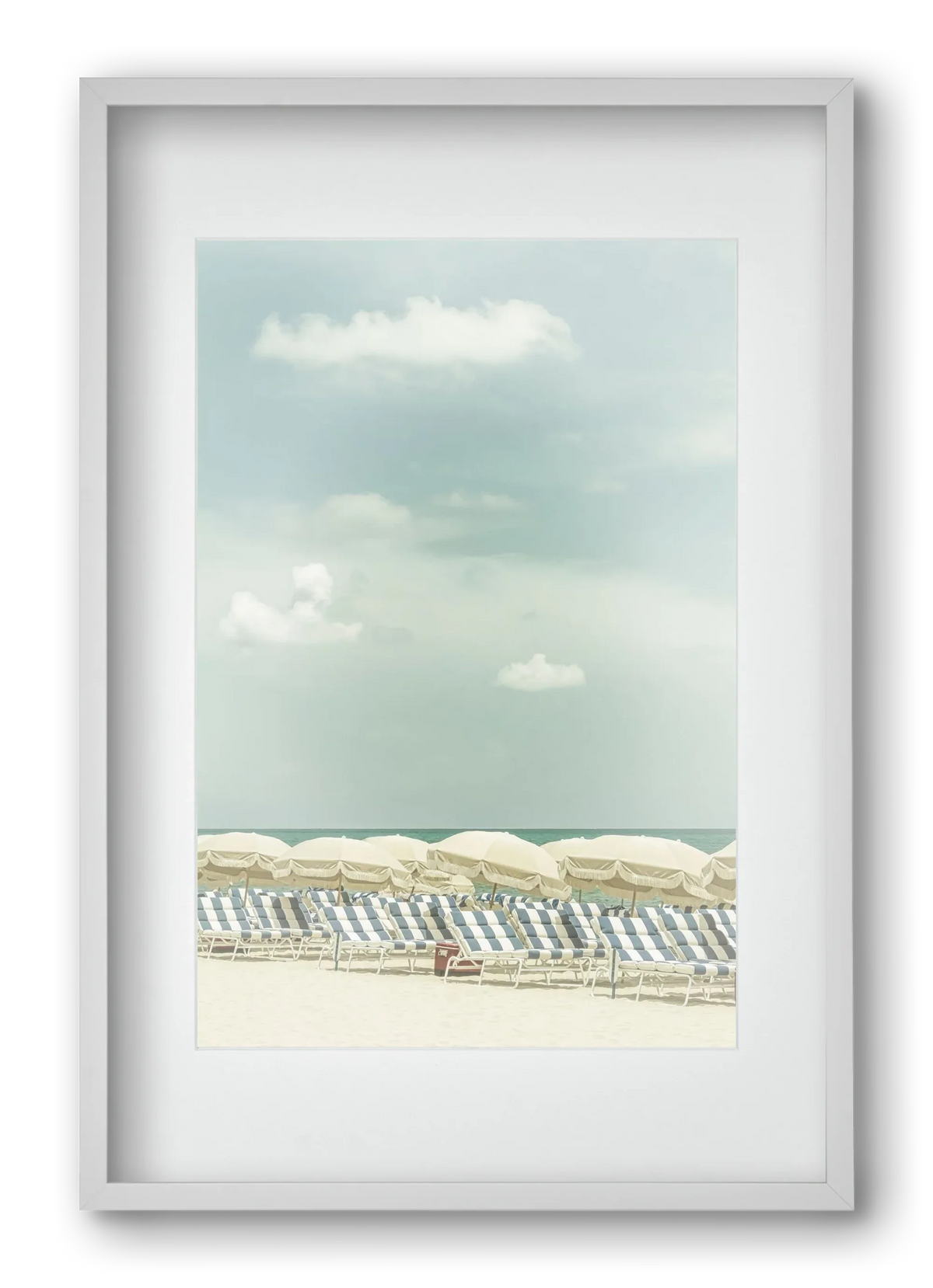 Vintage beach scene - artbridge
