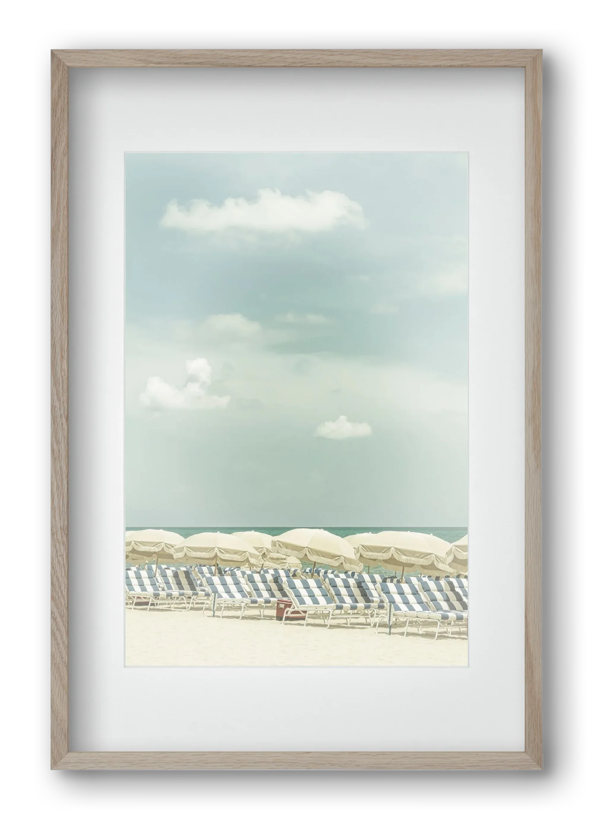 Vintage beach scene - artbridge