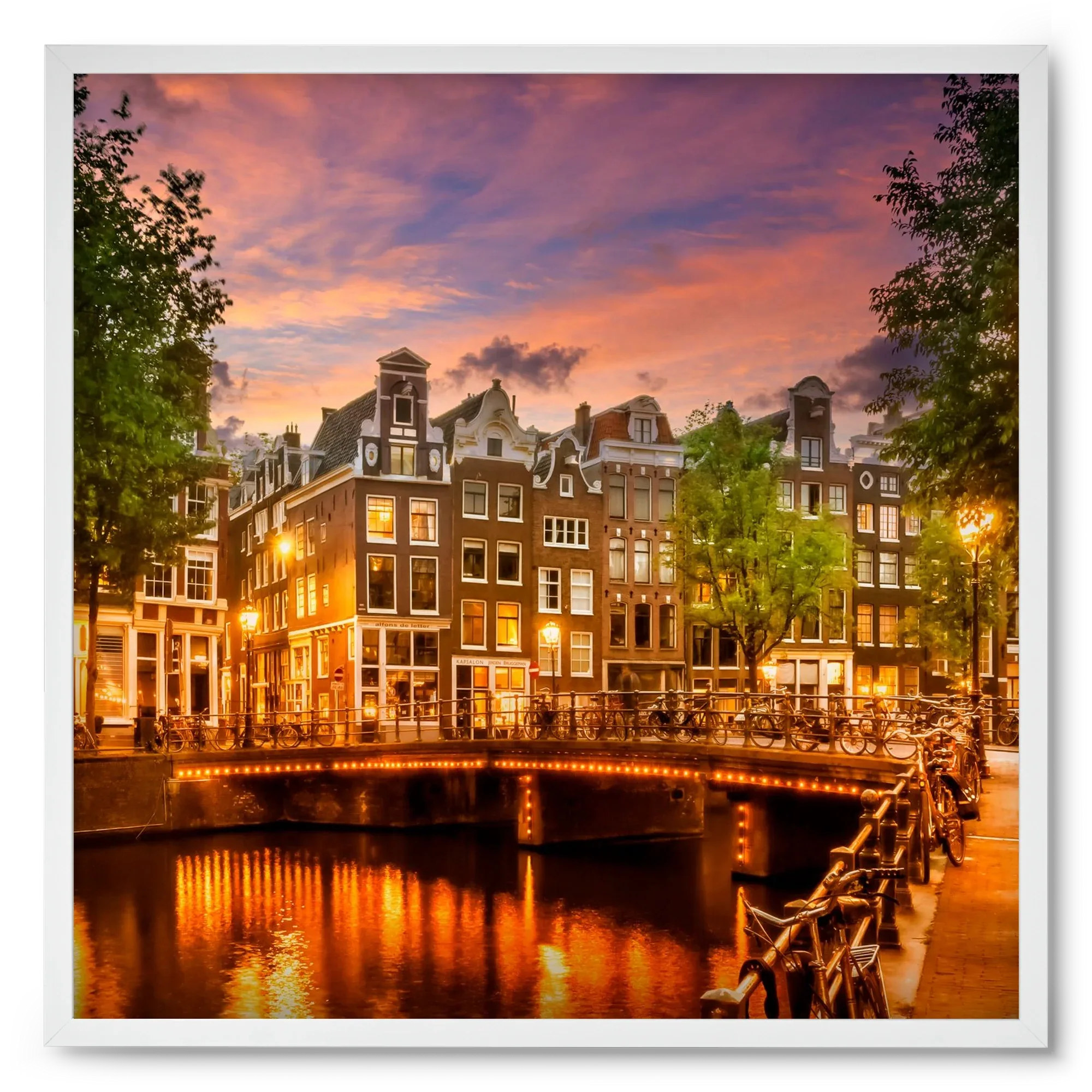 AMSTERDAM Idyllic impression from Singel - artbridge