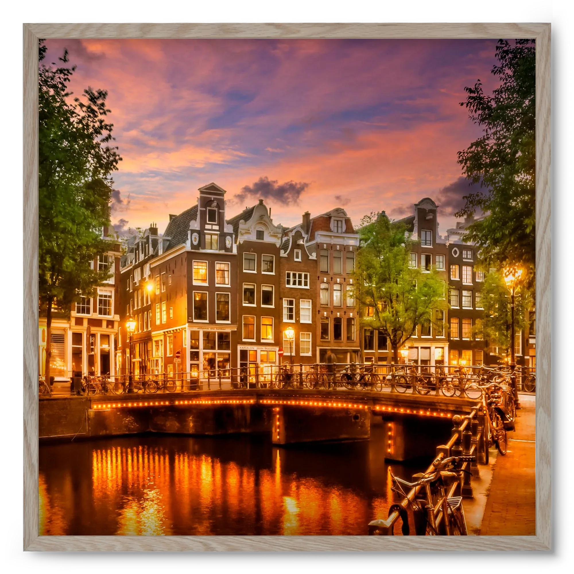 AMSTERDAM Idyllic impression from Singel - artbridge