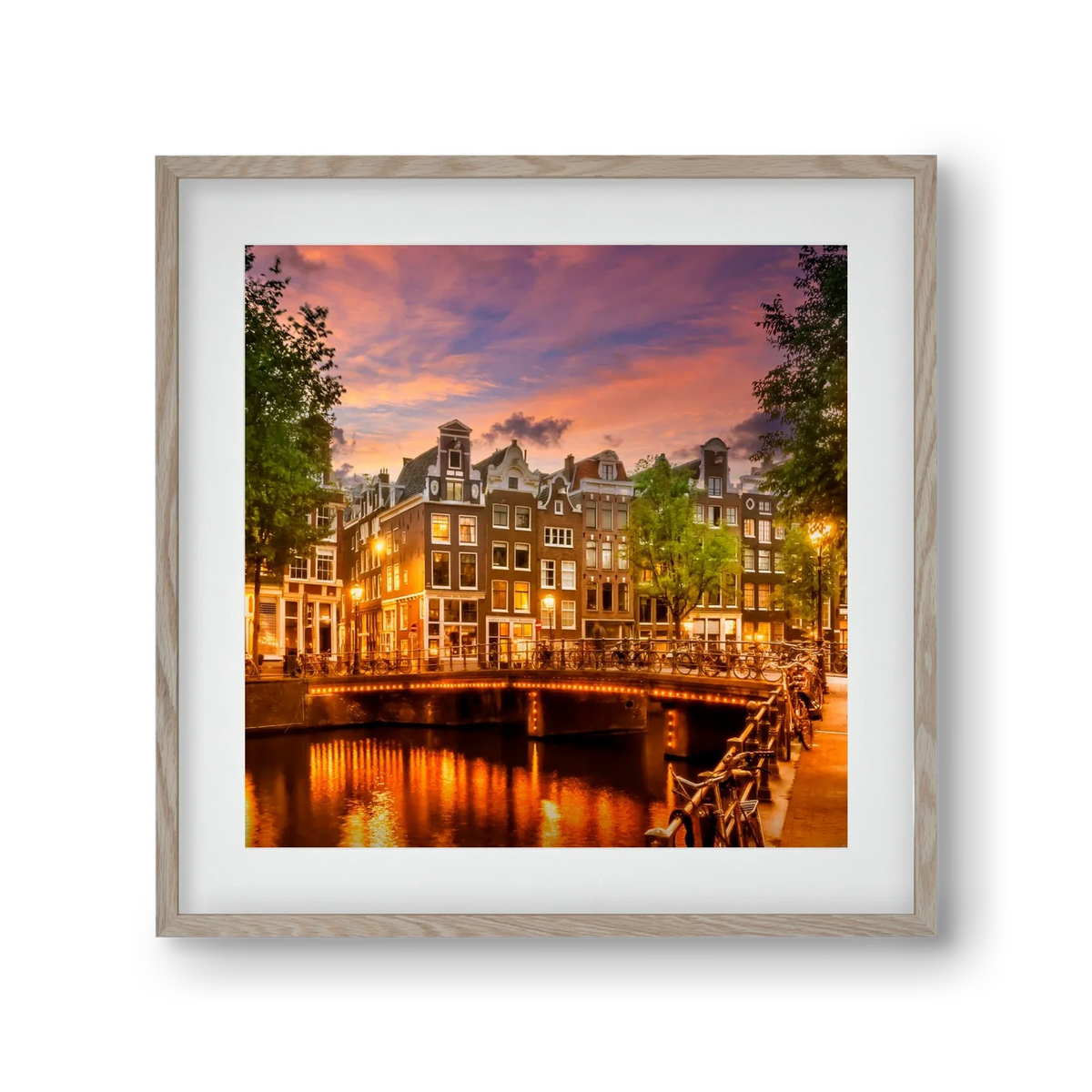 AMSTERDAM Idyllic impression from Singel - artbridge