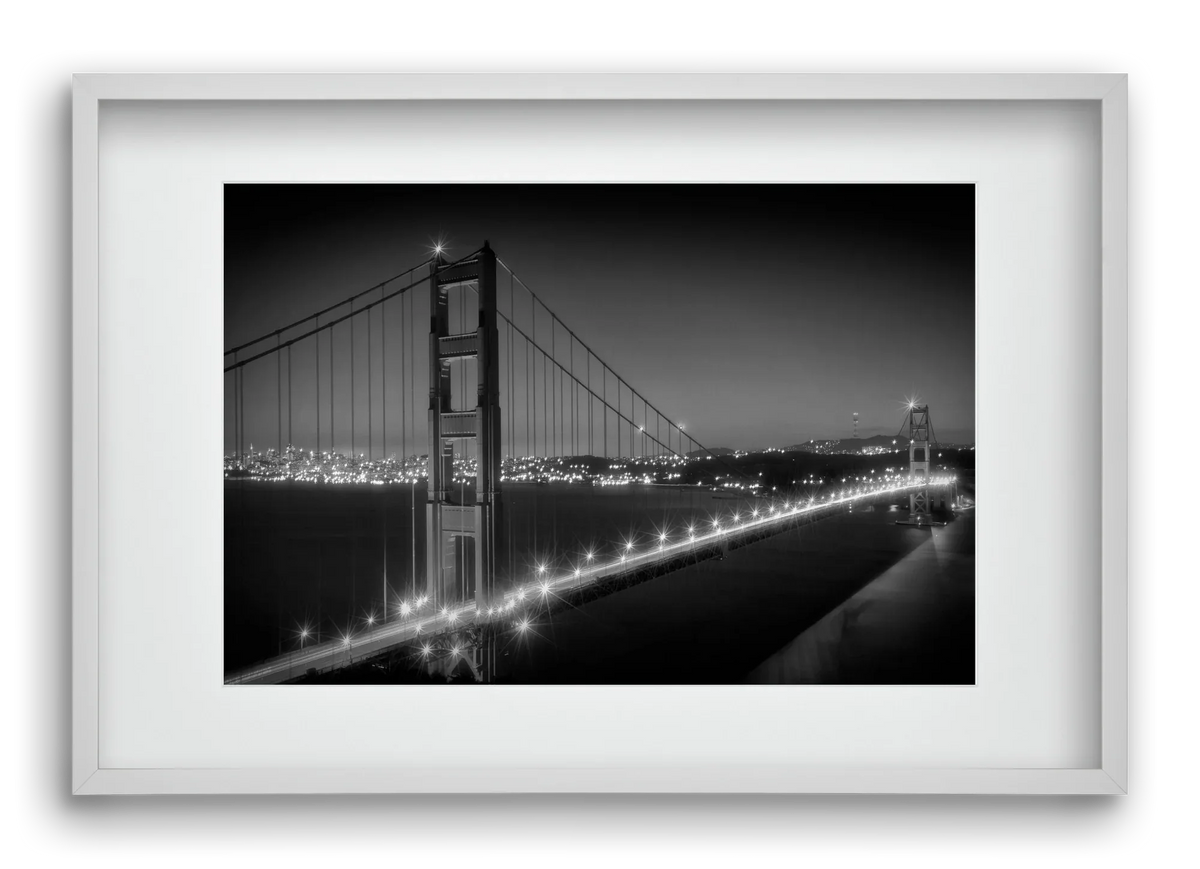 Evening Cityscape of Golden Gate Bridge | Monochrome - artbridge