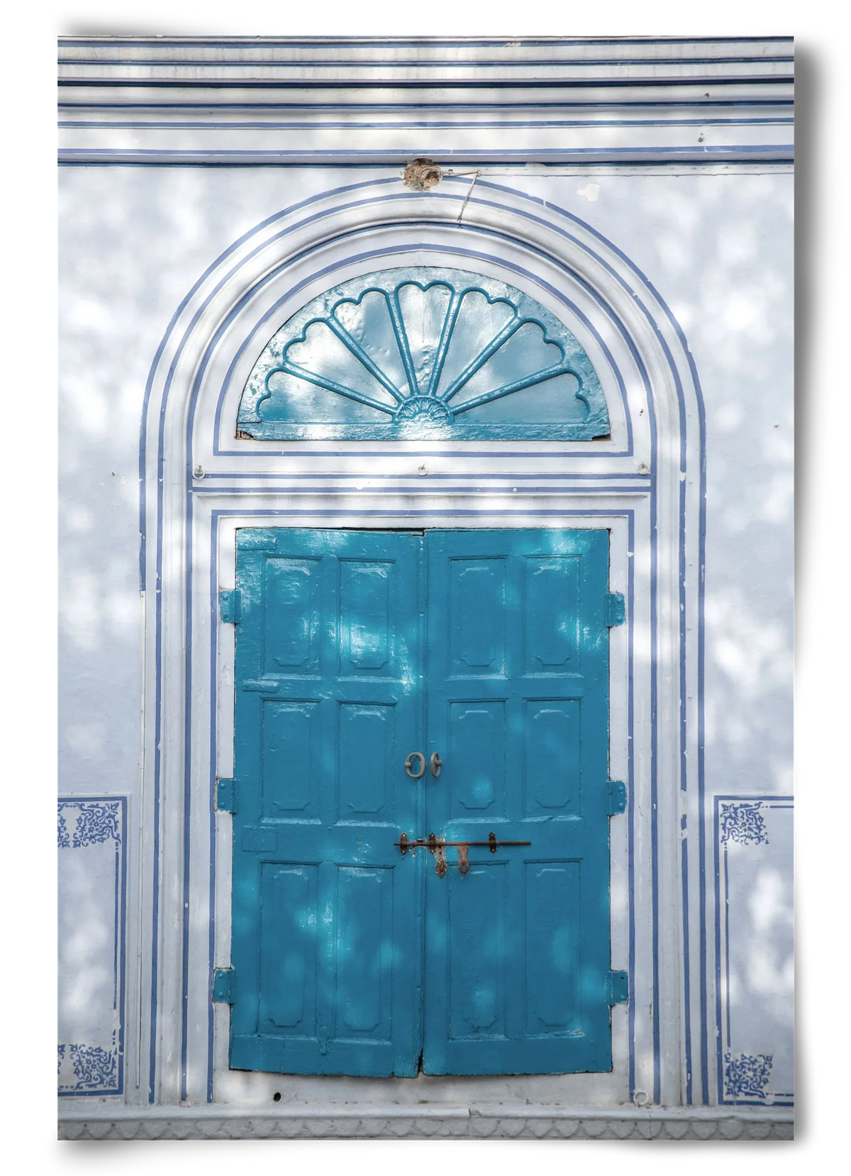Blue door - artbridge