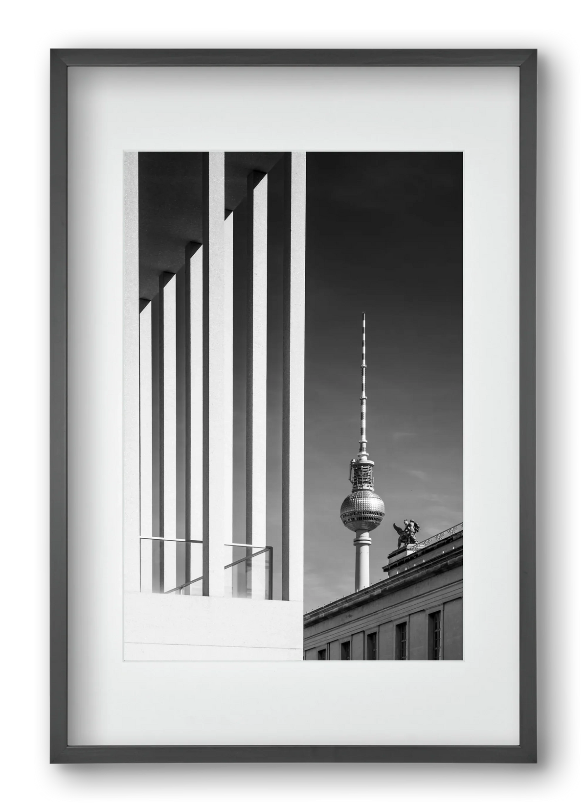BERLIN Television Tower & Museum Island | Monochrome - artbridge