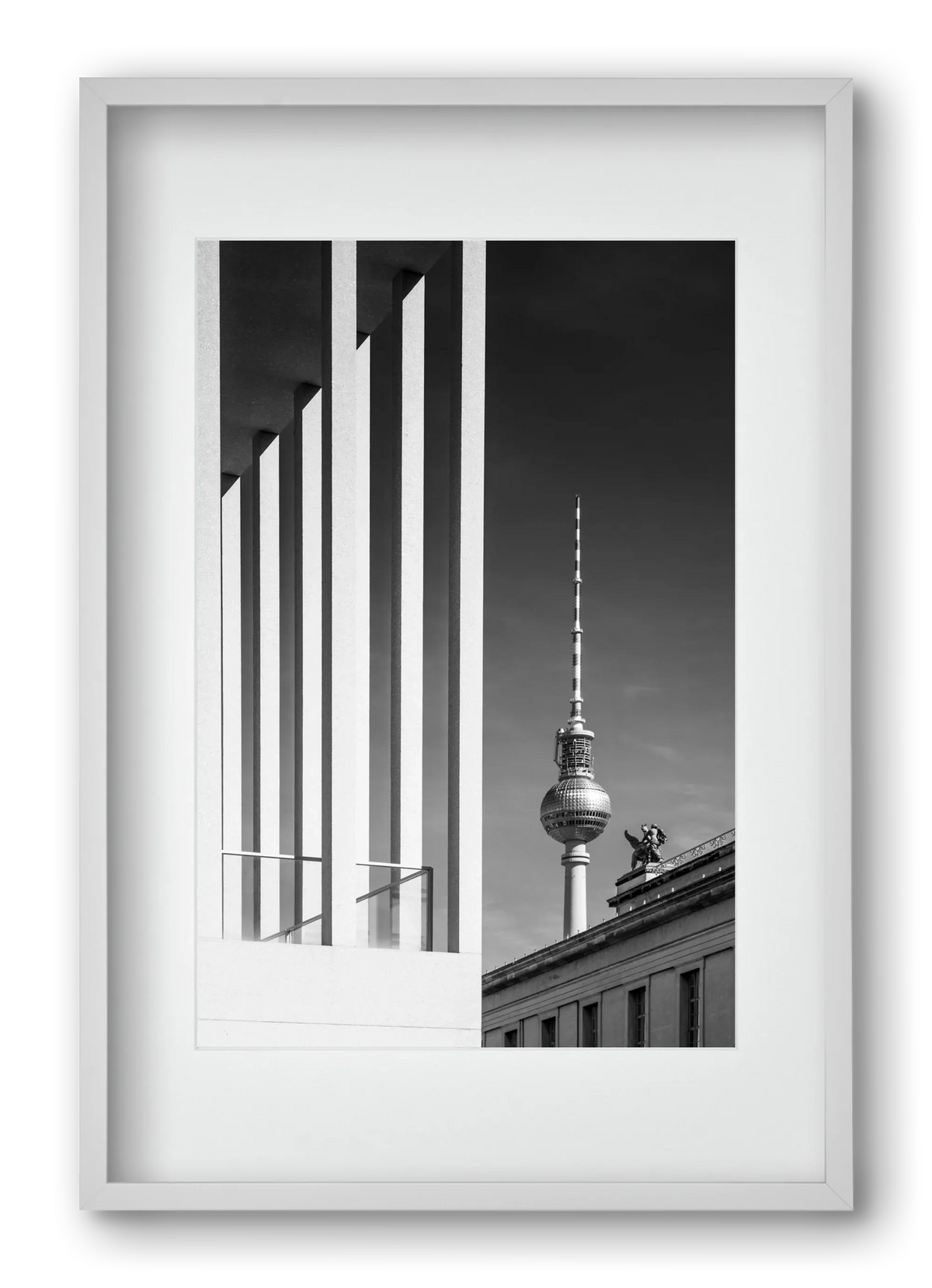 BERLIN Television Tower & Museum Island | Monochrome - artbridge