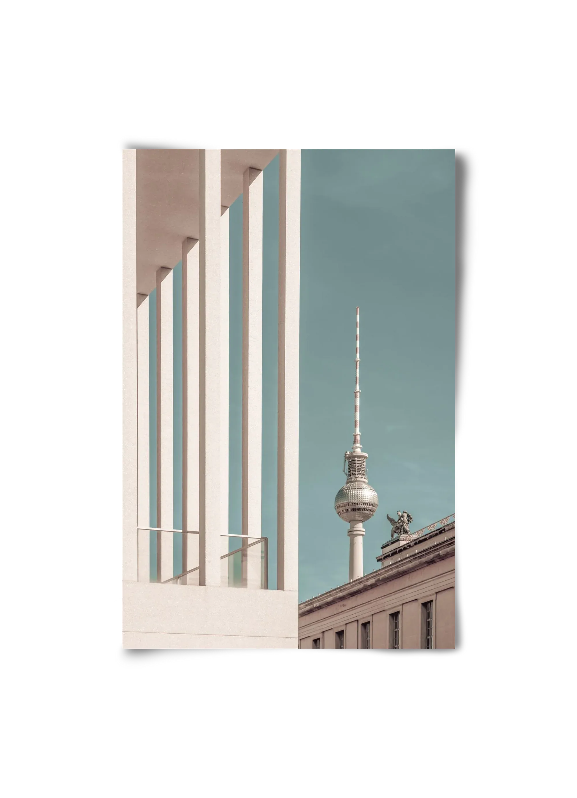 BERLIN Television Tower | urban vintage style - artbridge